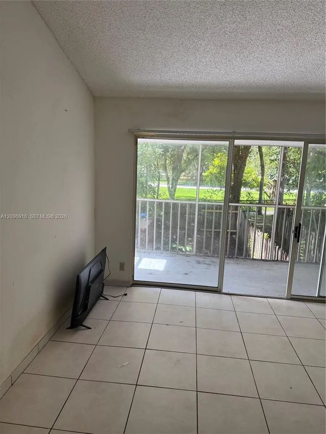 4 of 8 - 9510 Sw 140th Court #9510, Miami, FL