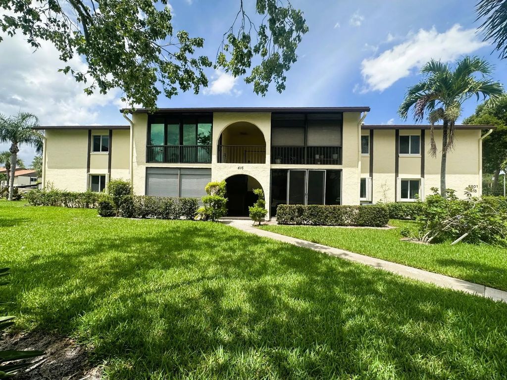 5801 Whispering Pine Way #a-2, Greenacres