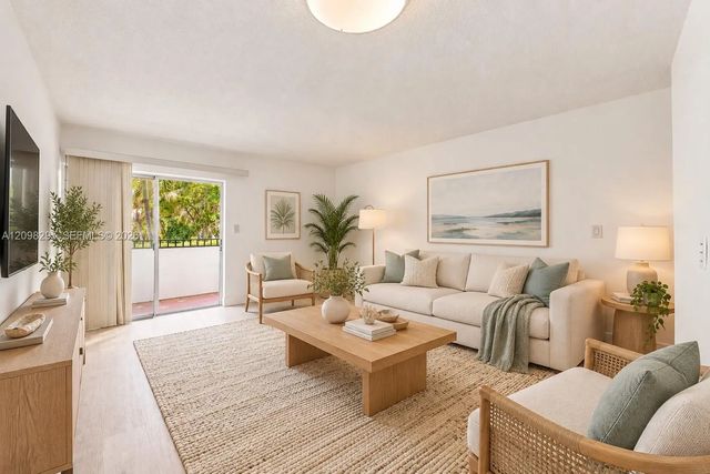 4 of 30 - 1800 Sw 25th Street #2204, Miami, FL