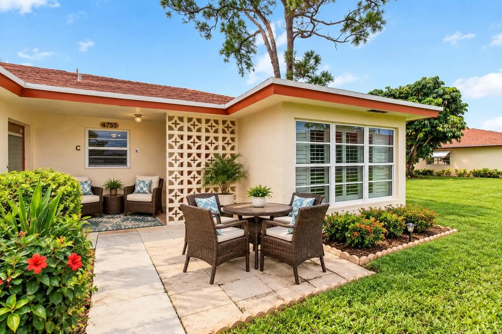 4755 Nw 3rd Court #d, Delray Beach