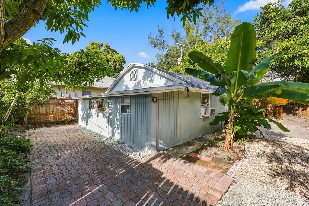 618 S Pine Street #b, Lake Worth Beach
