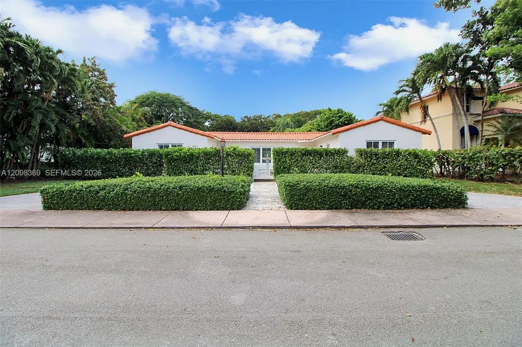 1110 Wallace Street, Coral Gables