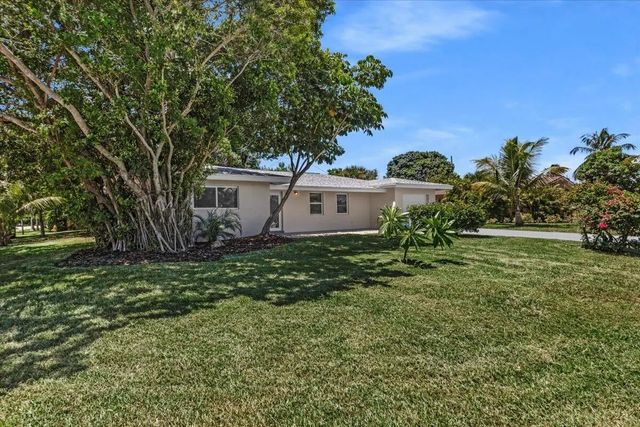 4 of 43 - 902 Garnett Street, Lantana, FL