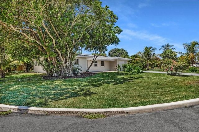 5 of 43 - 902 Garnett Street, Lantana, FL