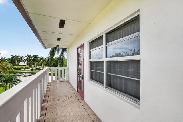 2 of 43 - 281 Fanshaw G, Boca Raton, FL