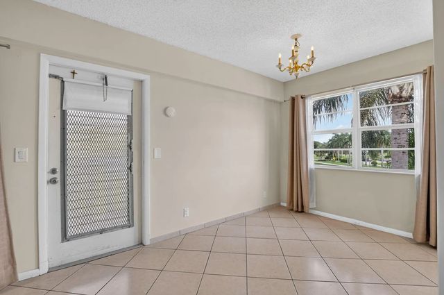 4 of 43 - 281 Fanshaw G, Boca Raton, FL