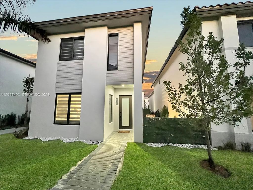 4386 Nw 80th Court #., Doral