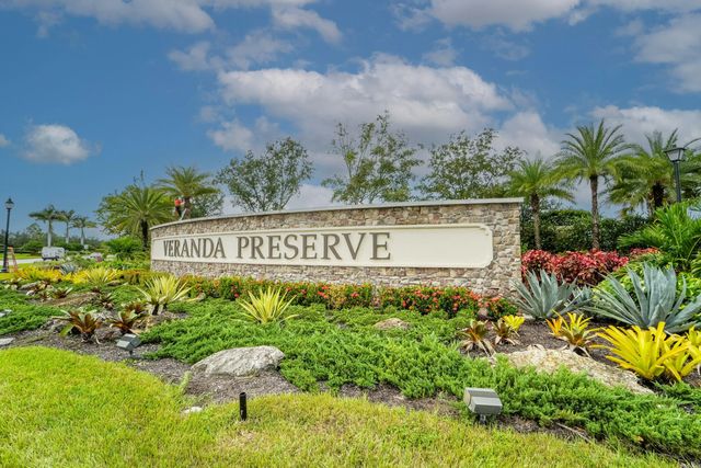 1745 Se Crosswood Way, Port St. Lucie