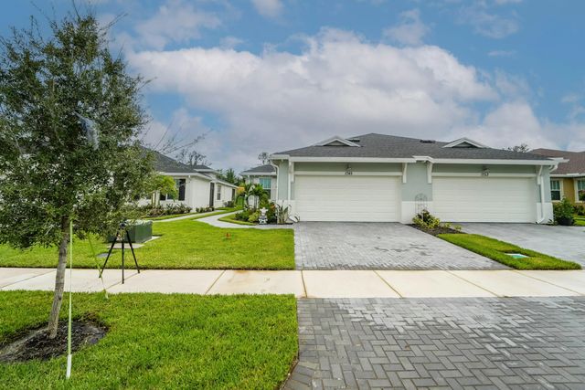 4 of 58 - 1745 Se Crosswood Way, Port St. Lucie, FL