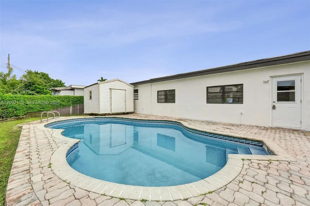 7771 Ramona Street, Miramar