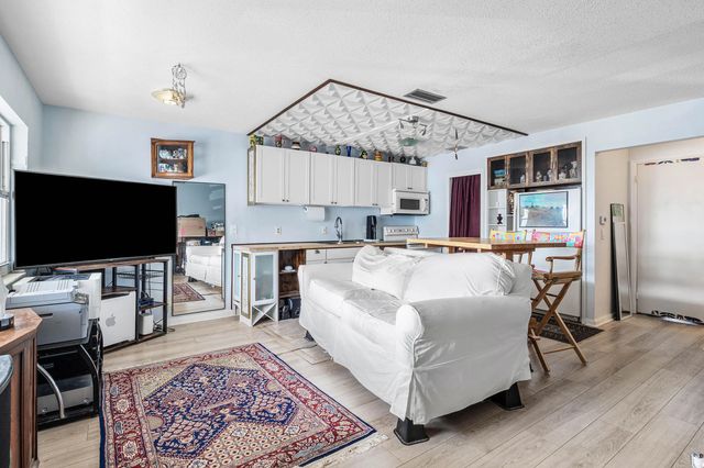 3 of 9 - 5505 N Ocean Boulevard #11-208, Ocean Ridge, FL