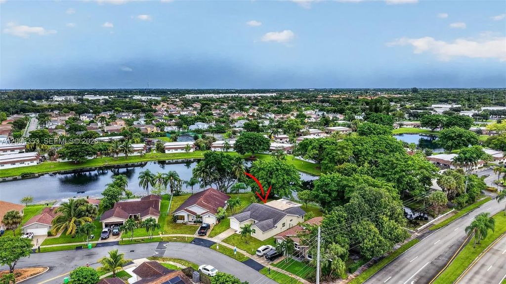 4904 Nw 96th Avenue, Sunrise