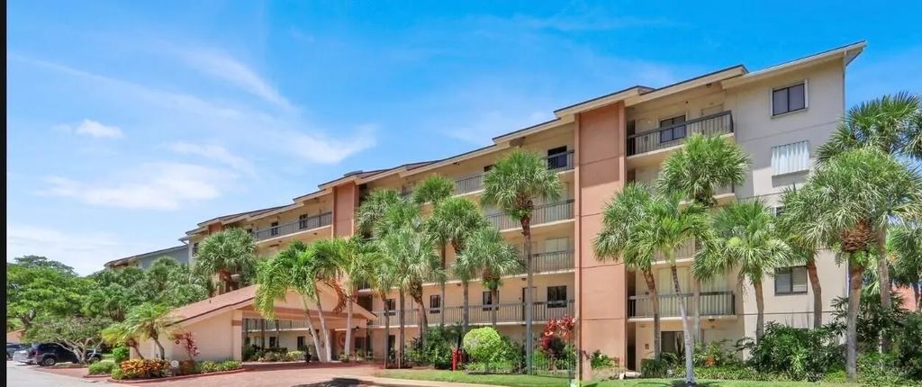 701 Seafarer Circle #105, Jupiter