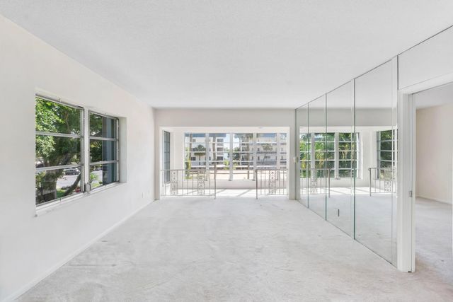 4 of 53 - 3401 Spanish Trail #348g, Delray Beach, FL