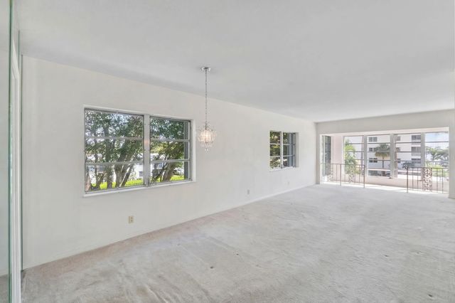 5 of 53 - 3401 Spanish Trail #348g, Delray Beach, FL