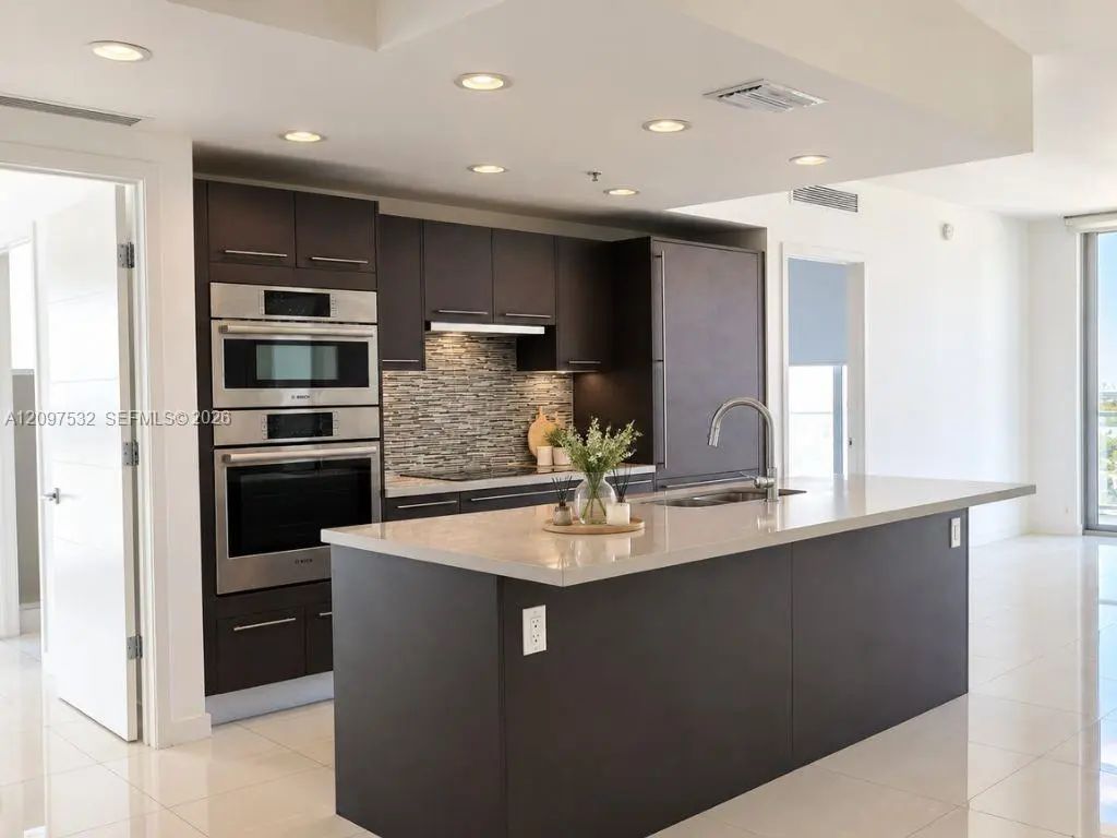 7825 Nw 107th Avenue #316, Doral