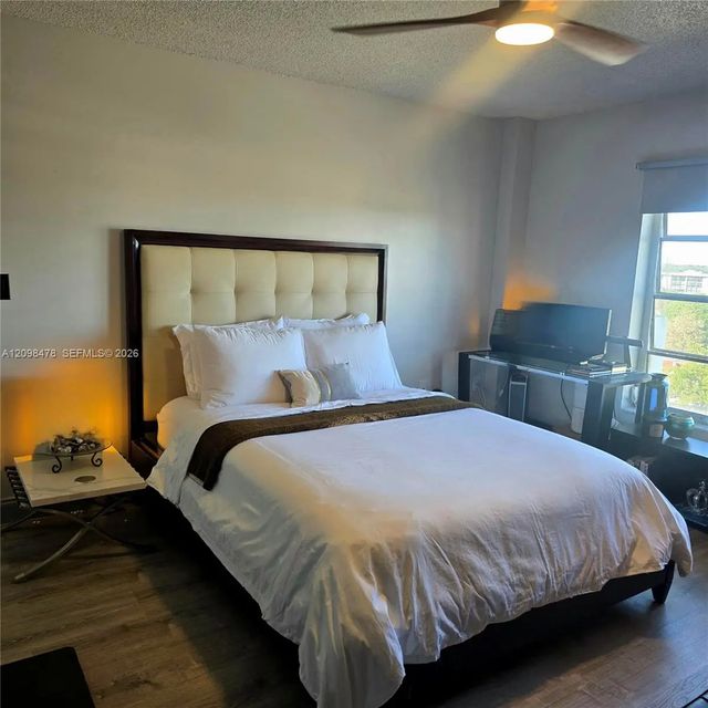 3 of 24 - 4174 Inverrary Drive #1005, Lauderhill, FL