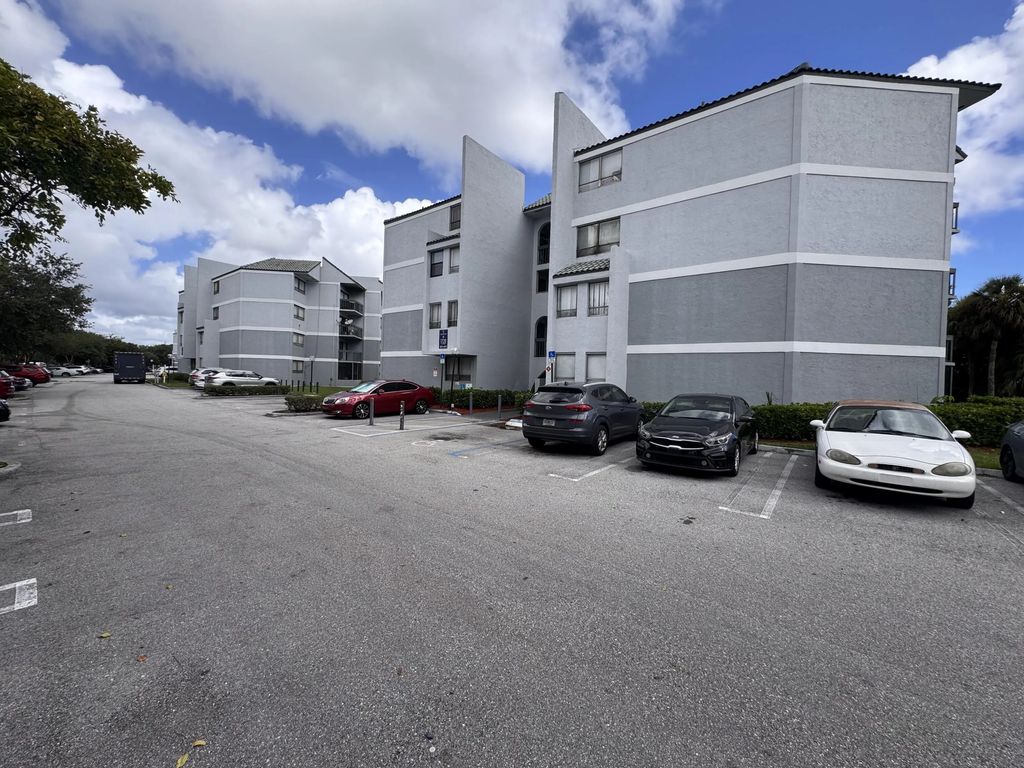 1720 N Congress Avenue #201, West Palm Beach
