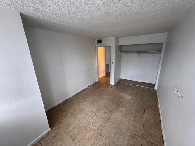 4 of 16 - 1720 N Congress Avenue #201, West Palm Beach, FL