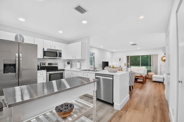 4 of 51 - 9854 Kamena Circle, Boynton Beach, FL