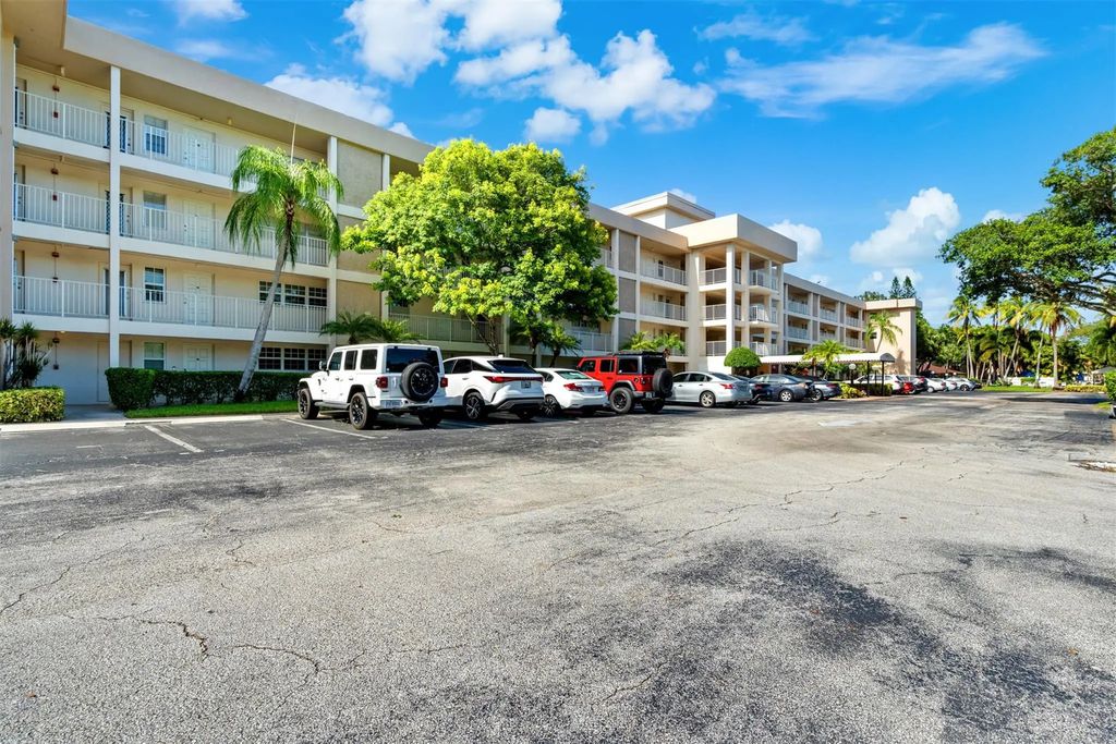 3151 S Palm Aire Drive #108, Pompano Beach