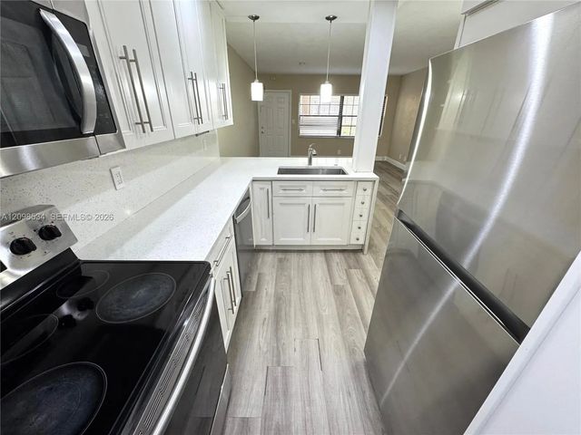 2626 Riverside Drive #2626, Coral Springs