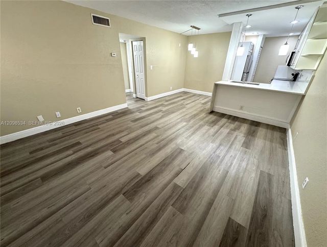 3 of 10 - 2626 Riverside Drive #2626, Coral Springs, FL