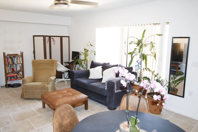 5 of 34 - 606 6th Way, West Palm Beach, FL