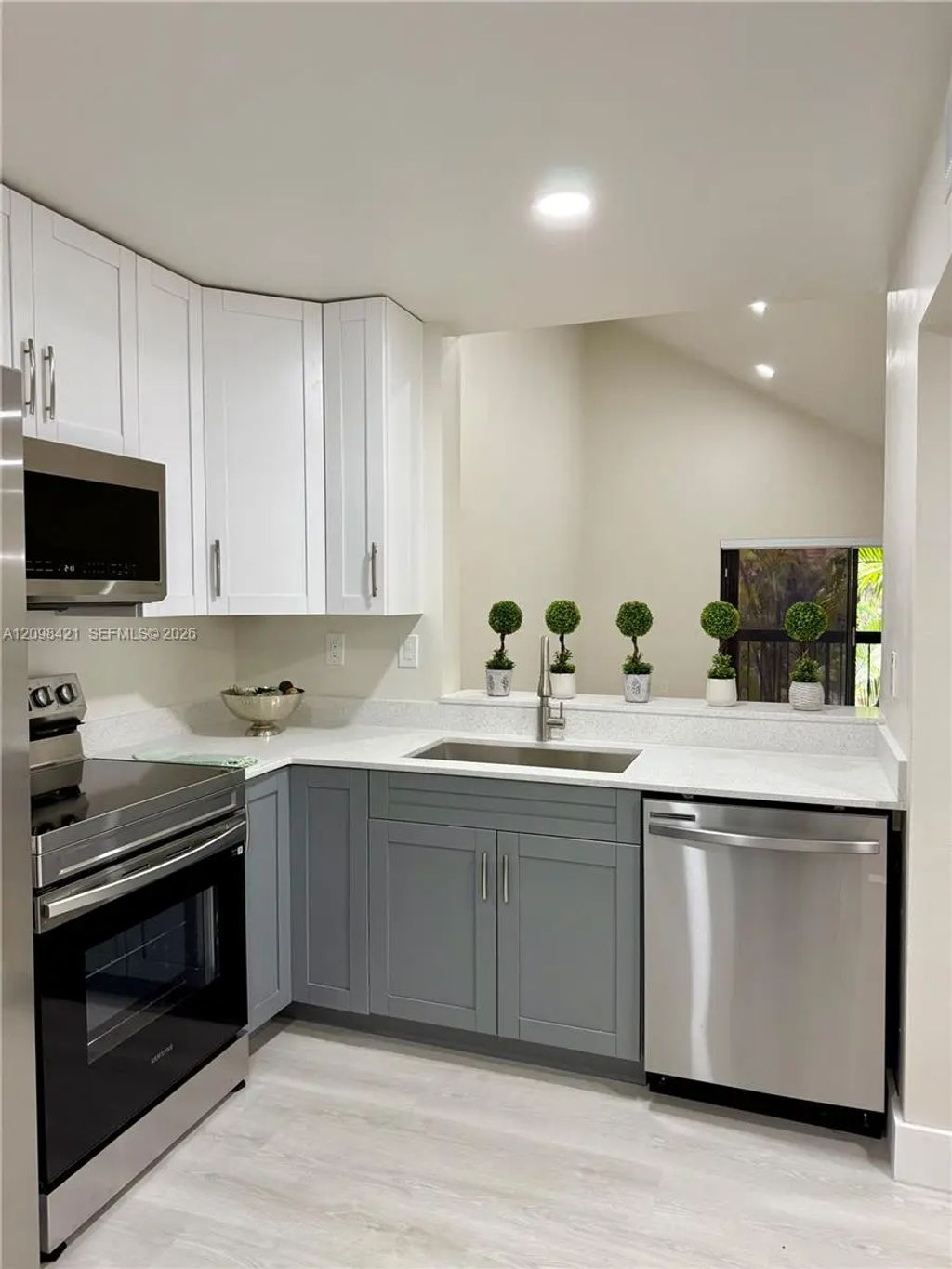 12932 Sw 88th Terrace #a-204, Miami