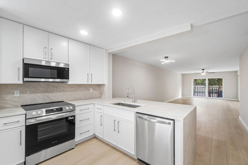 2905 Sw 22nd Avenue #2020, Delray Beach