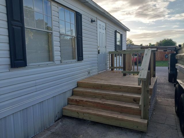 2 of 9 - 11909 Cove Place, Watergate, FL