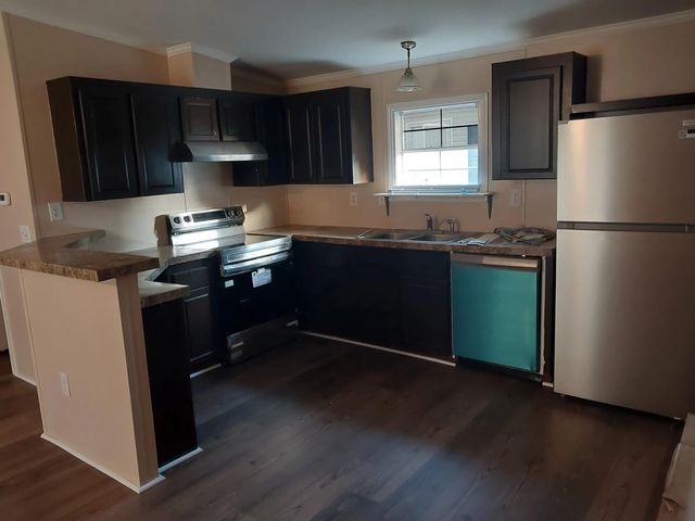 4 of 9 - 11909 Cove Place, Watergate, FL