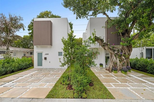 6165 Sw 64th Street, South Miami