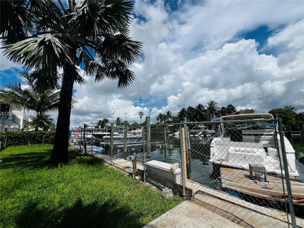 2045 Calais Drive #6, Miami Beach