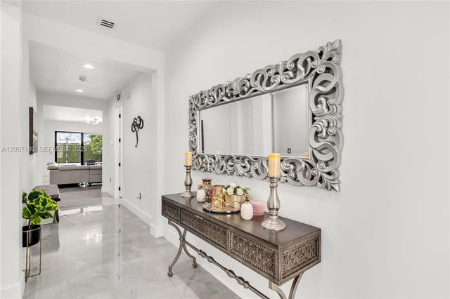 4 of 38 - 2885 Se 3rd Street, Homestead, FL
