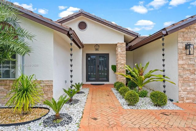 4 of 26 - 16627 Sw 144th Court, Miami, FL