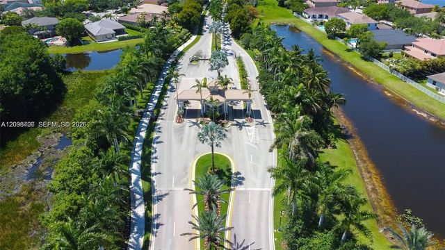 3 of 37 - 19548 S Whitewater Avenue, Weston, FL