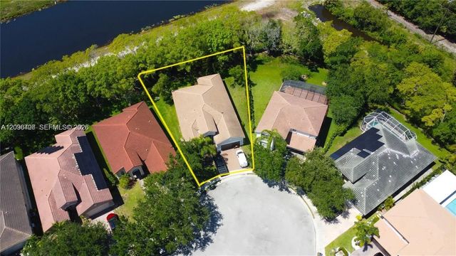 4 of 37 - 19548 S Whitewater Avenue, Weston, FL