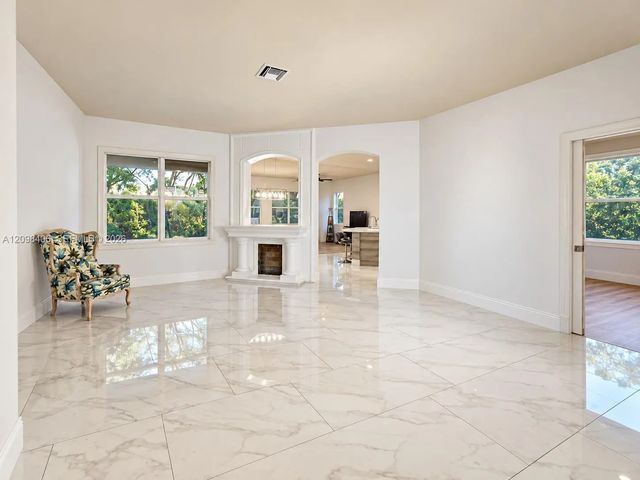 5 of 37 - 19548 S Whitewater Avenue, Weston, FL