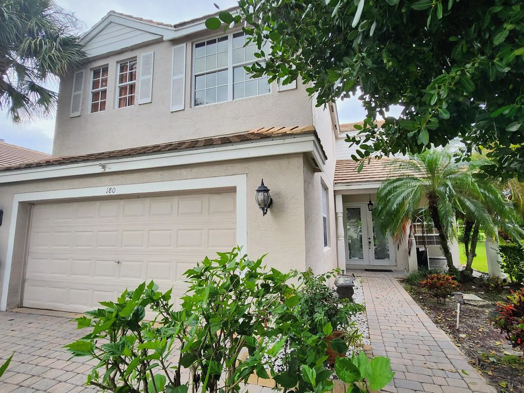 180 Kensington Way, Royal Palm Beach