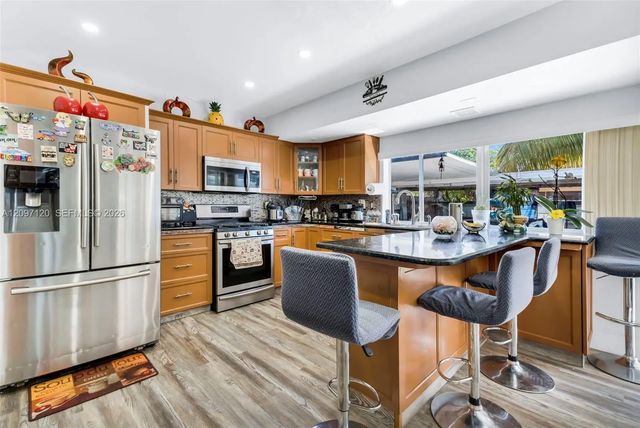 4 of 40 - 17731 Sw 112th Avenue, Miami, FL