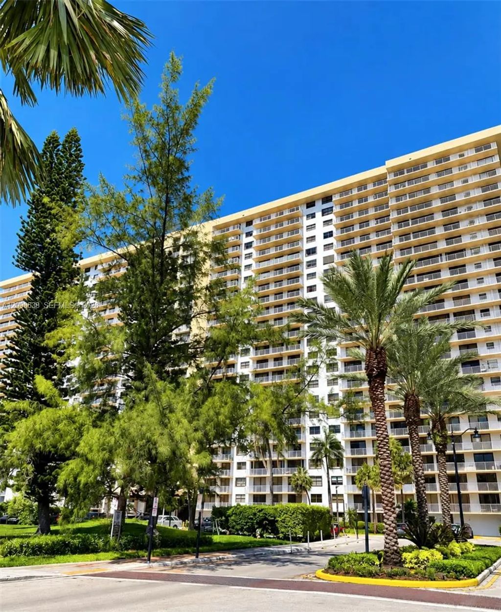 290 174th Street #2412, Sunny Isles Beach