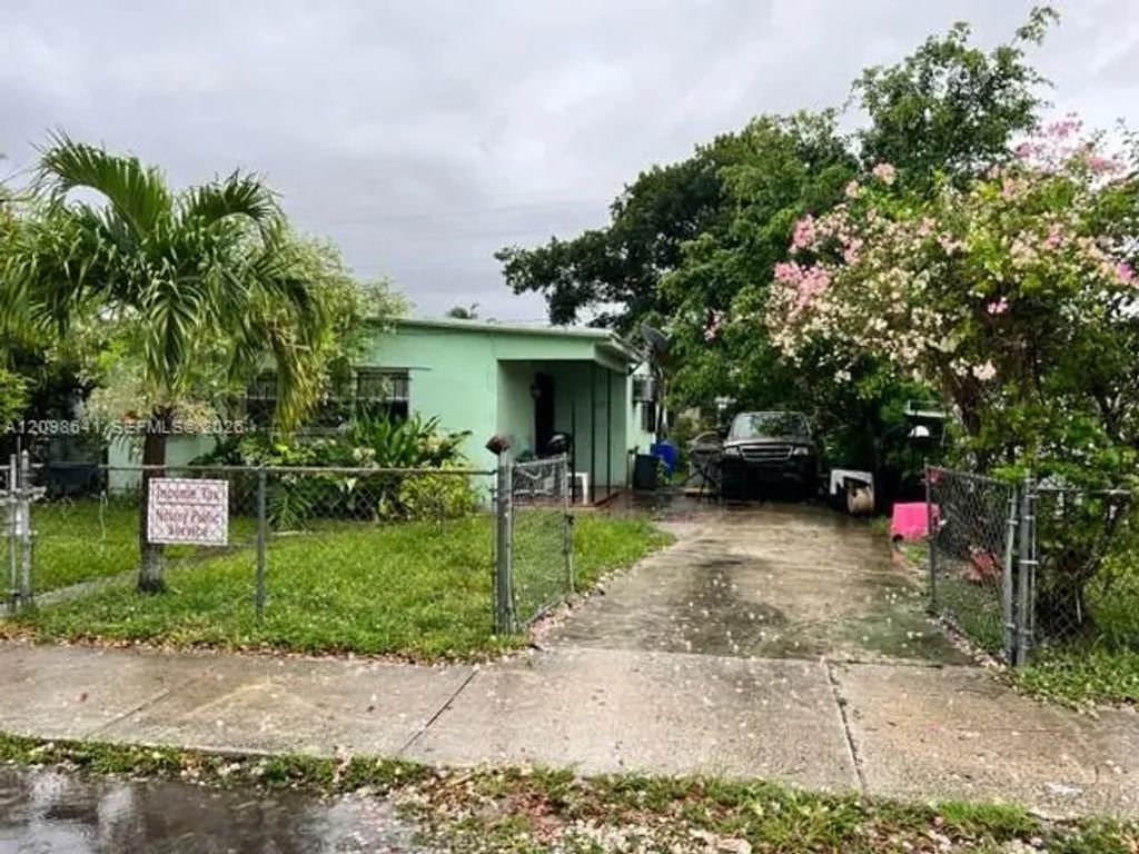 2160 Rutland Street #1, Opa-Locka