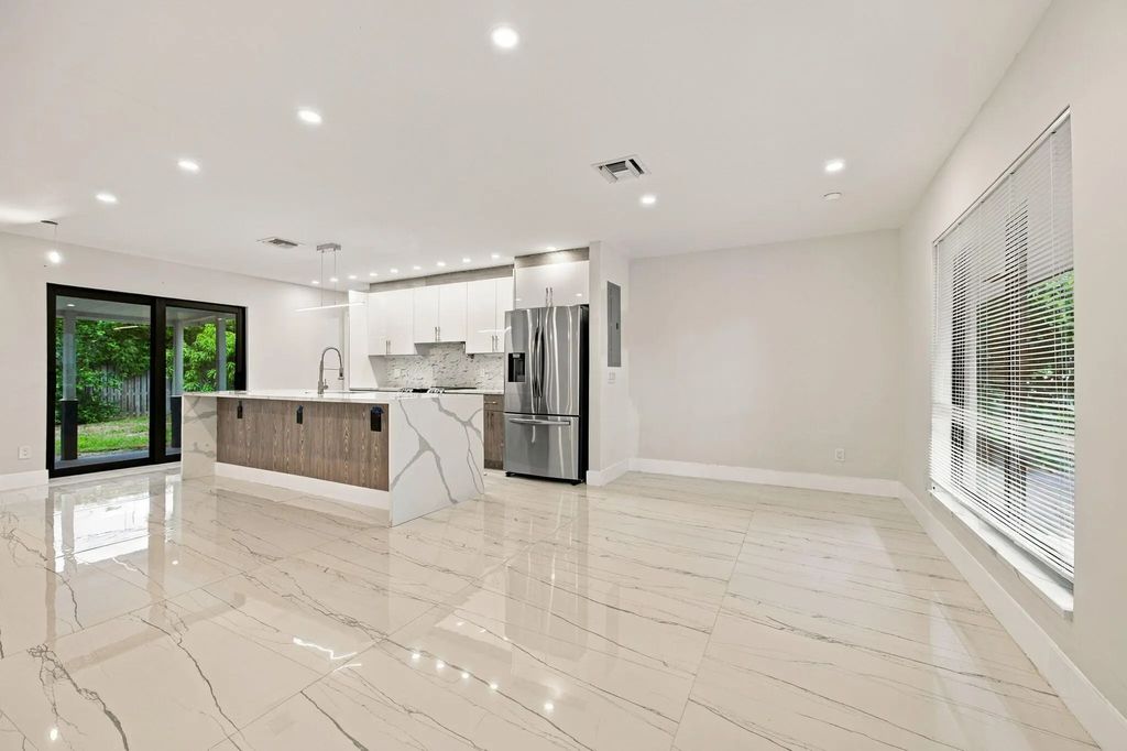 4741 Ne 19th Avenue, Fort Lauderdale