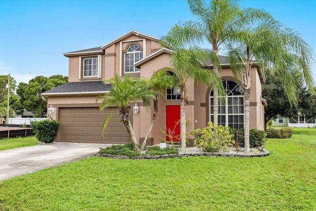 2 of 44 - 1126 Sw East Louise Circle, Port St. Lucie, FL