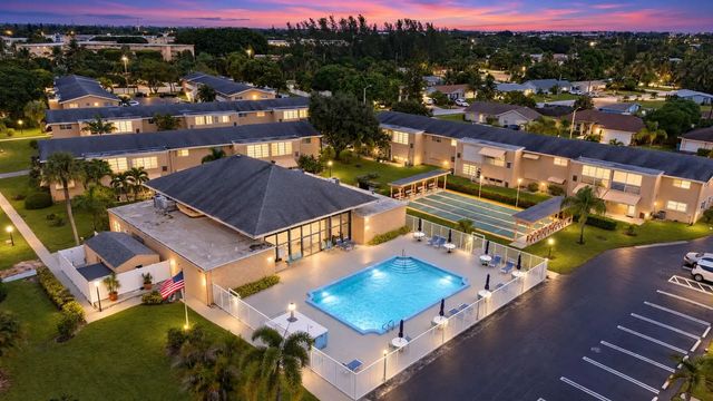2 of 33 - 2192 Ne 1st Way #102, Boynton Beach, FL