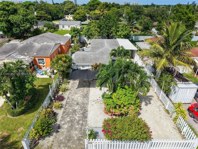 1663 Ne 176th Street, North Miami Beach