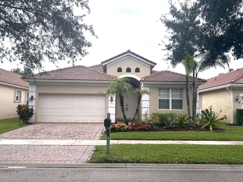 2770 Se Stonebriar Way, Stuart