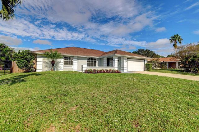 2 of 45 - 325 Se Wallace Terrace, Port St. Lucie, FL
