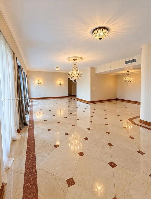3 of 14 - 700 Biltmore Way #1212, Coral Gables, FL